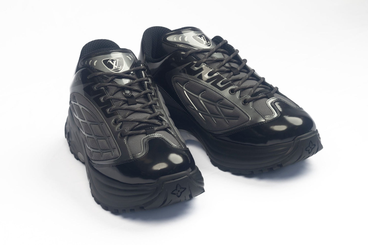 Louis Vuitton Discovery Sneaker - supergl0rious