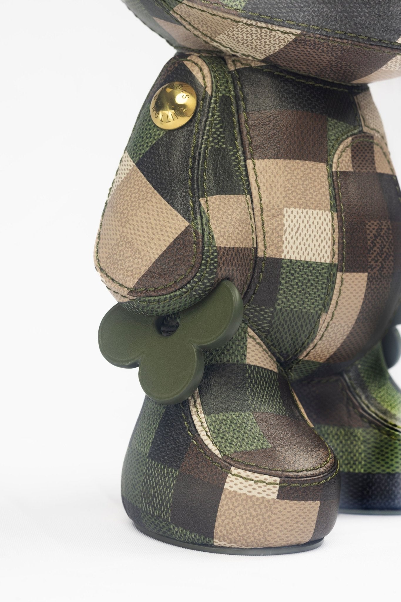 Louis Vutton x Pharrell Williams Collectible Teddy Bear - supergl0rious