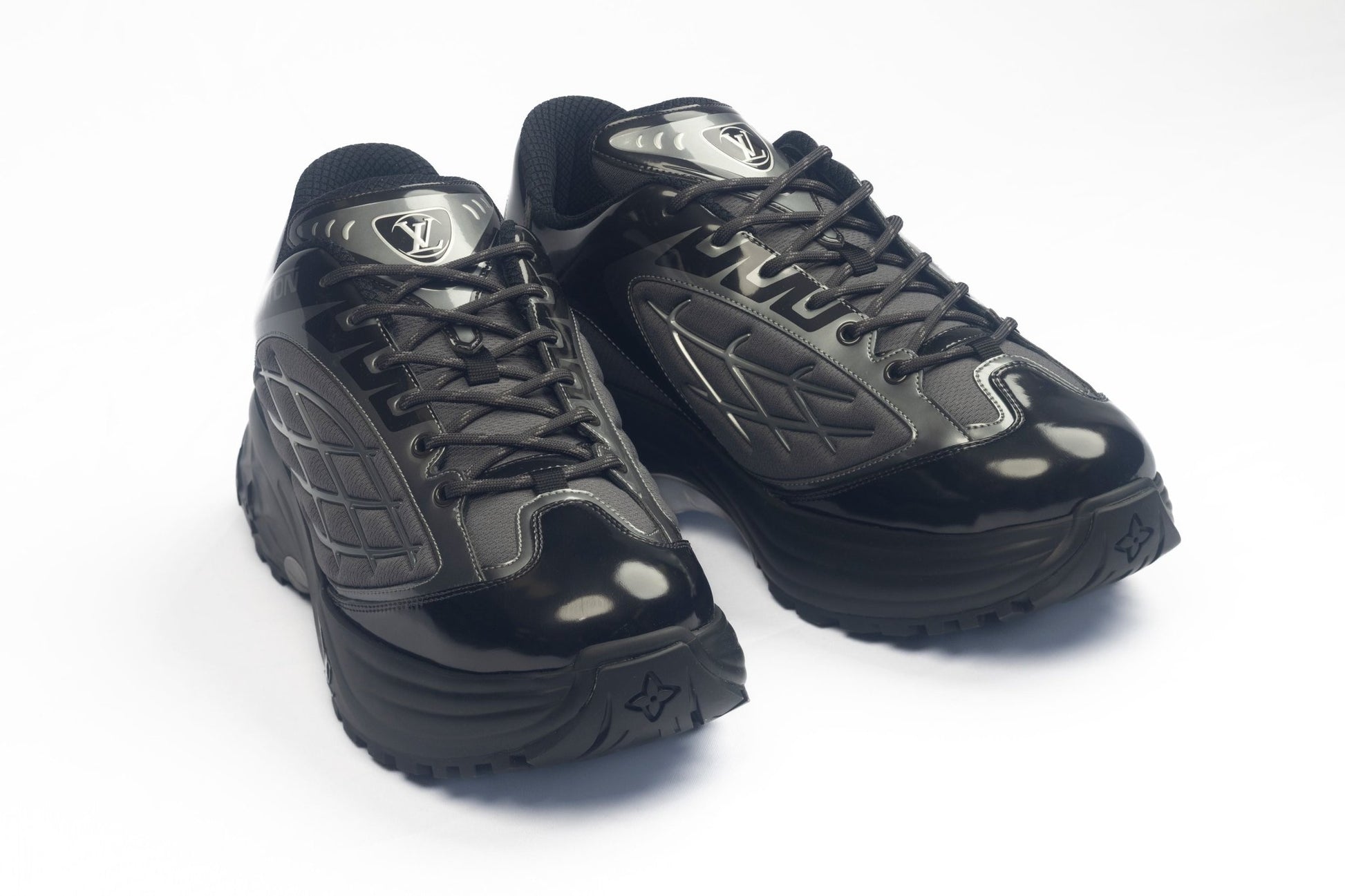 Louis Vuitton Discovery Sneaker - supergl0rious